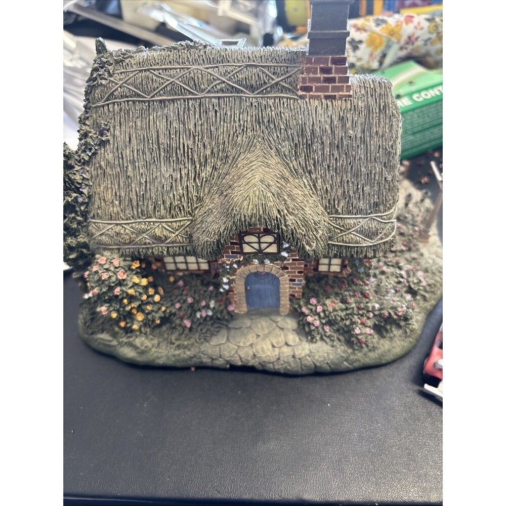 HAWTHORNE VILLAGE THOMAS KINKADE SWEETHEART  COTTAGE 2001 A7284
